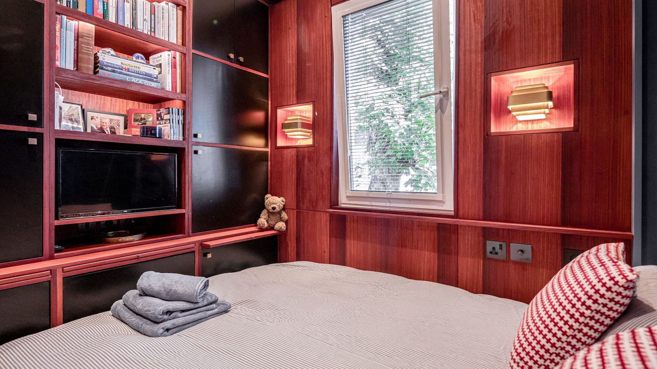 Photo of Others in Warwick