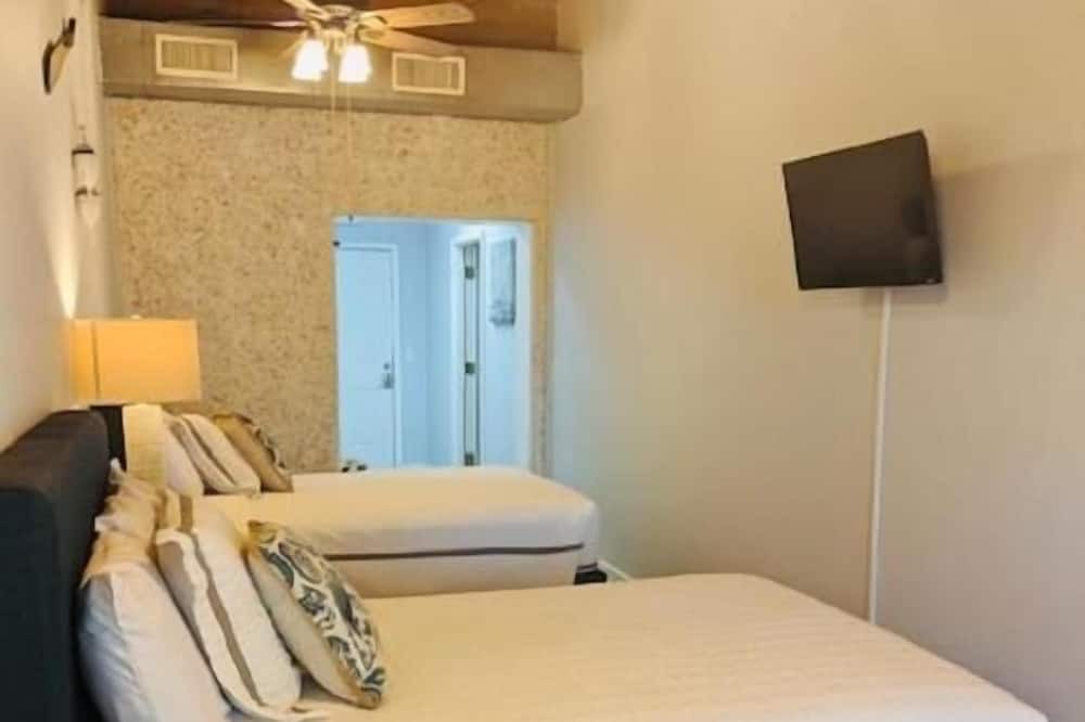 Photo of Bedroom in Darien