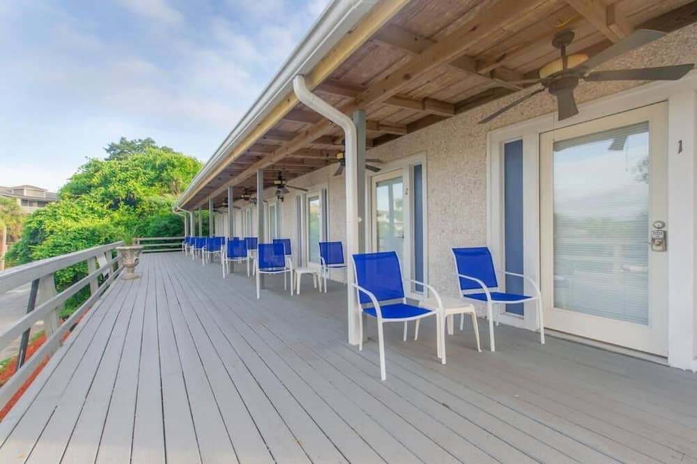 Photo of Patio Balcony in Darien