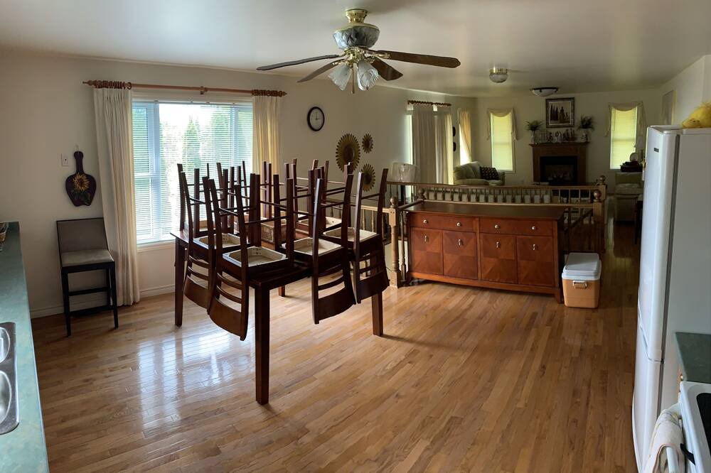 Photo of Livingroom in Bayfield