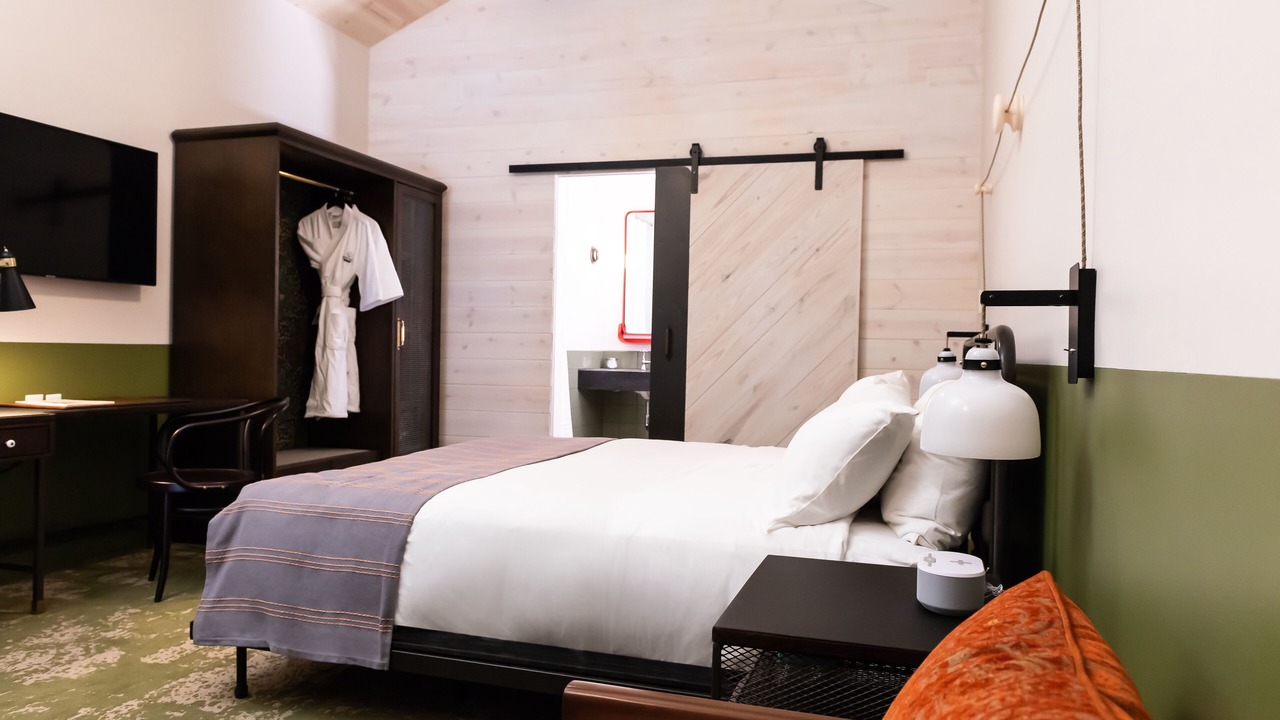 Photo of Bedroom in Downtown