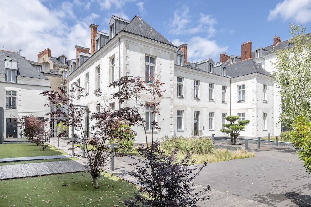 Photo of Outdoor in Richebourg - Saint-Clement