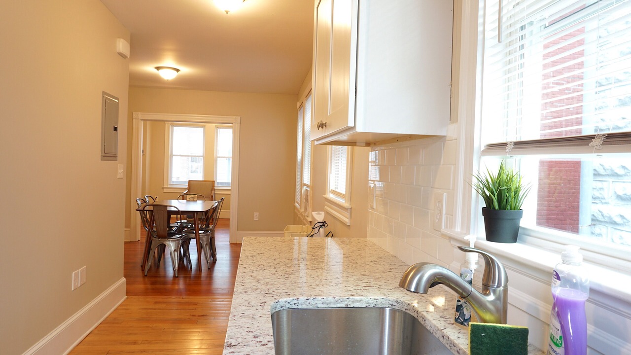 Photo of Kitchen in Off Broadway