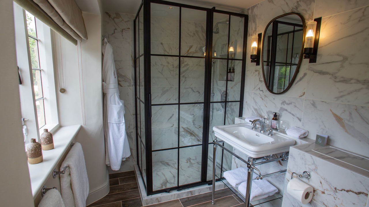 Photo of Bathroom in Castle Ashby