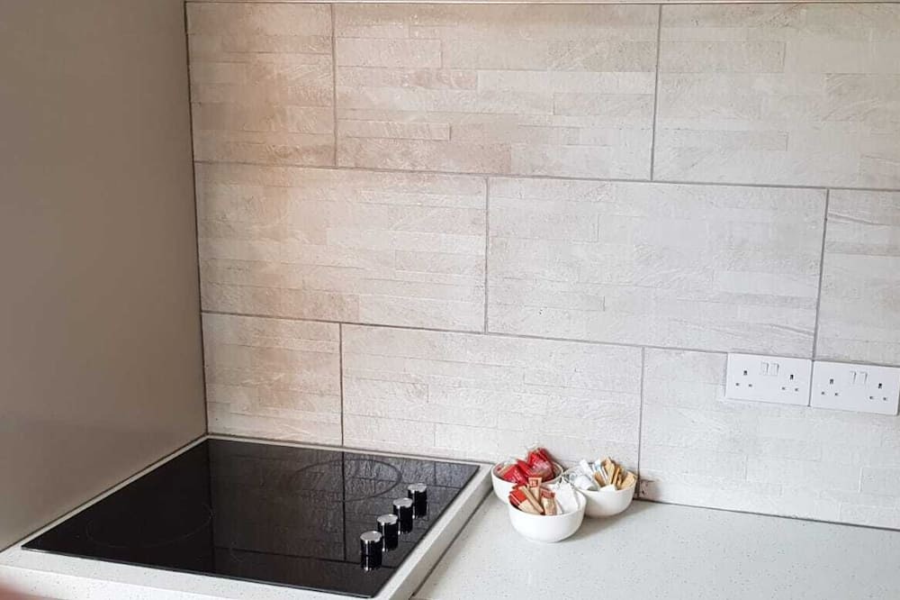 Photo of Kitchen in Gedling