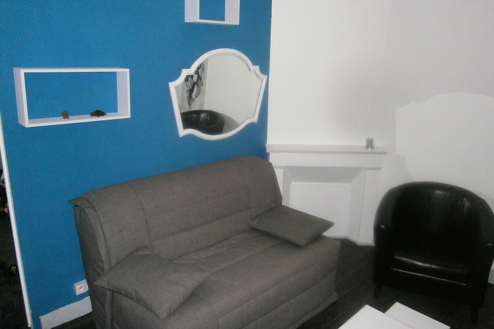 Photo of Others in Mer