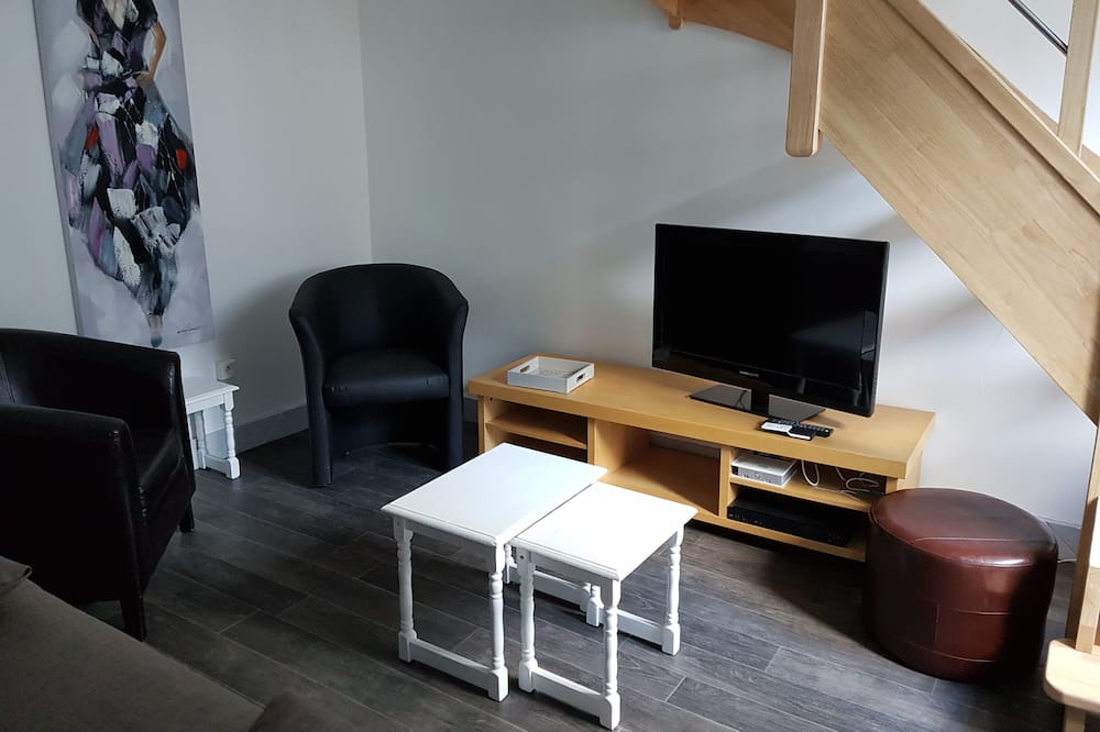 Photo of Livingroom in Mer