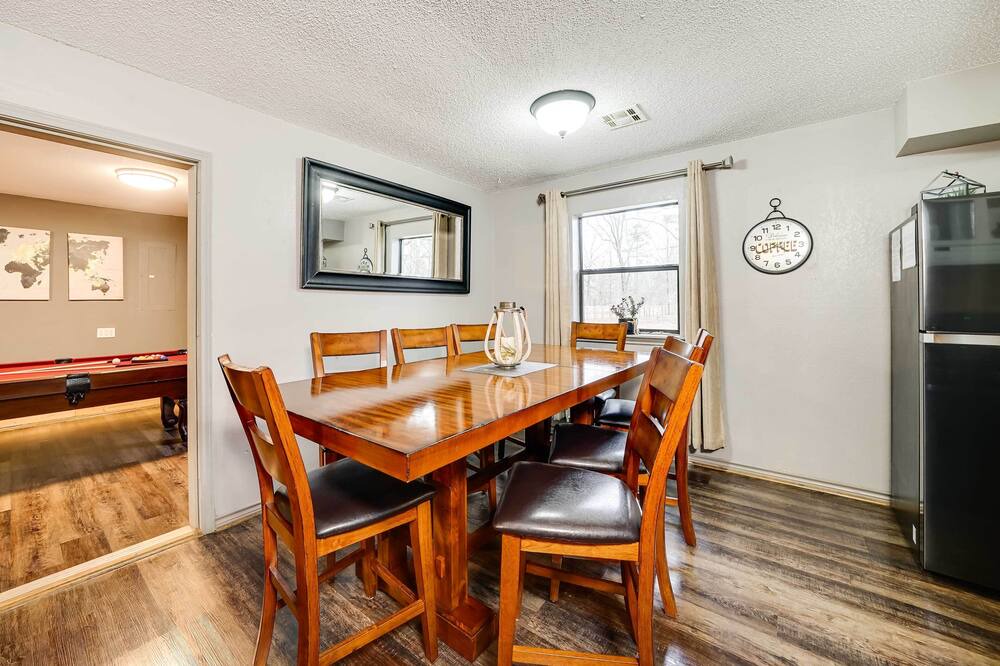 Photo of Bedroom in Smithville