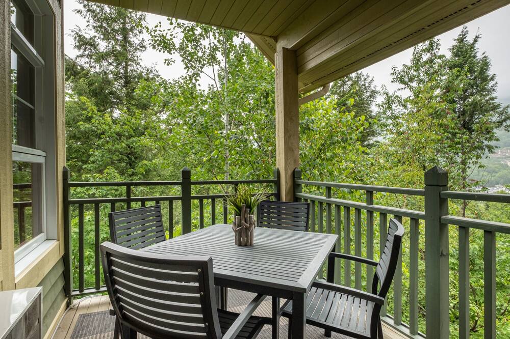 Photo of Patio Balcony in Tremblant-Les-Eaux
