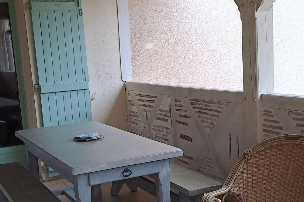 Photo of Patio Balcony in Saint-Clar