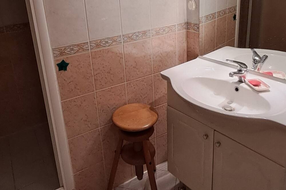 Photo of Bathroom in Saint-Clar