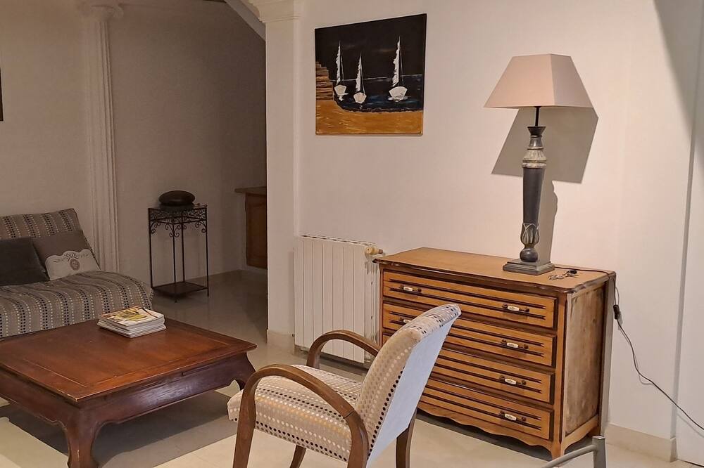 Photo of Livingroom in Saint-Clar