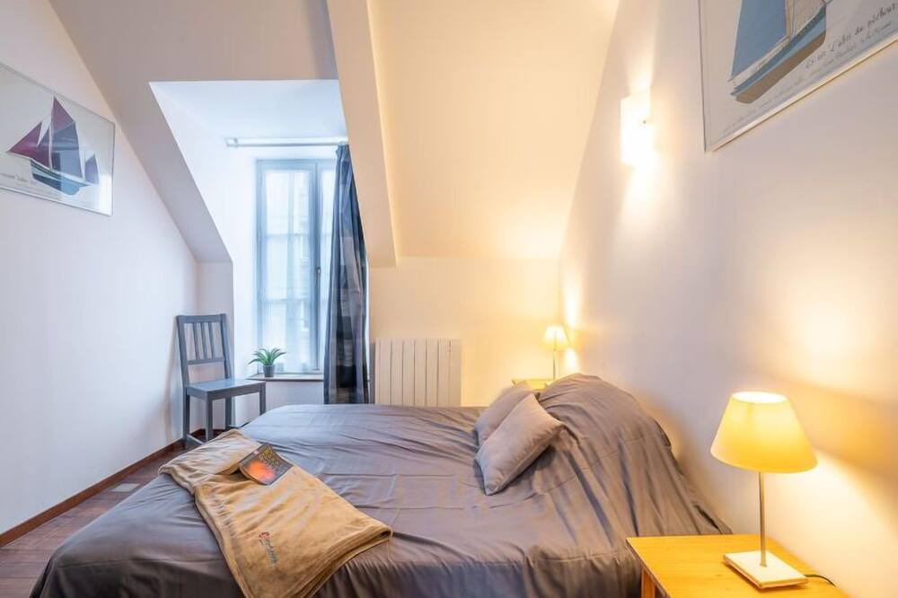 Photo of Bedroom in Intra Muros