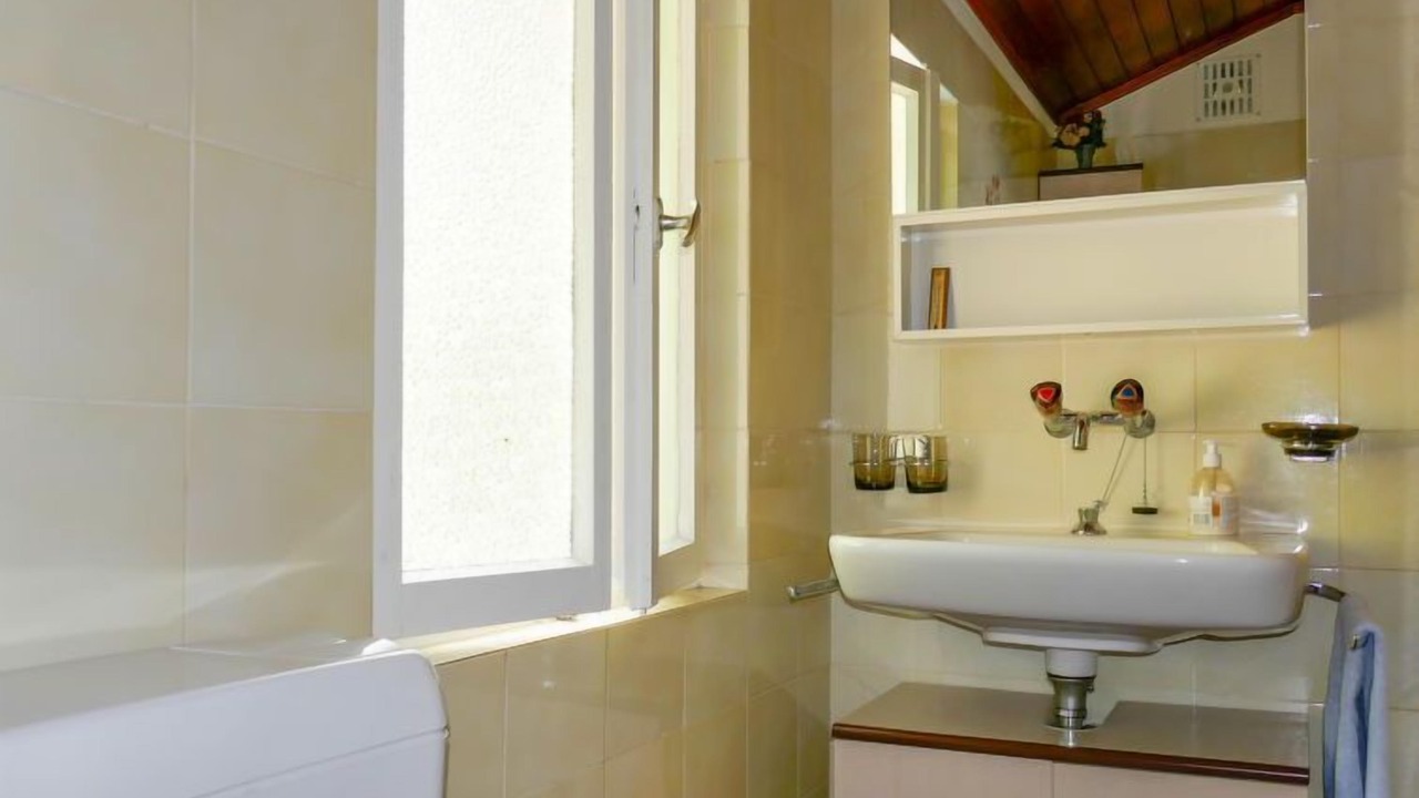 Photo of Bathroom in Aquila