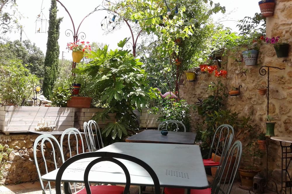 Photo of Patio Balcony in Ferrals-les-Corbieres
