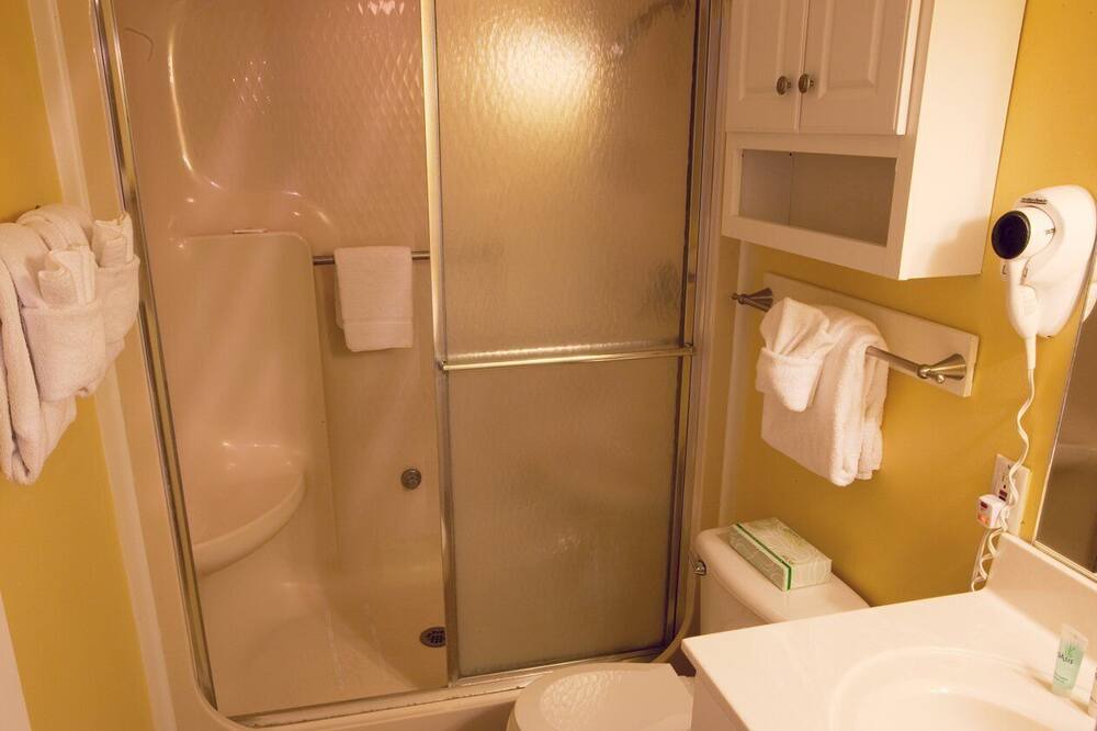 Photo of Bathroom in Ocean Drive