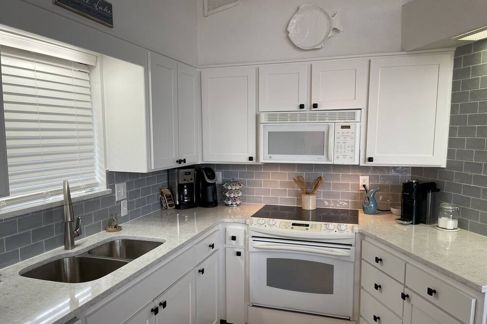 Photo of Kitchen in Hoyt