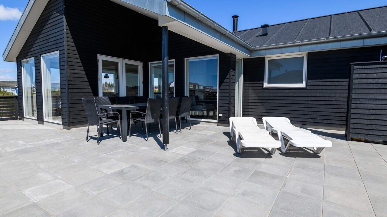 Photo of Patio Balcony in Rindby Strand