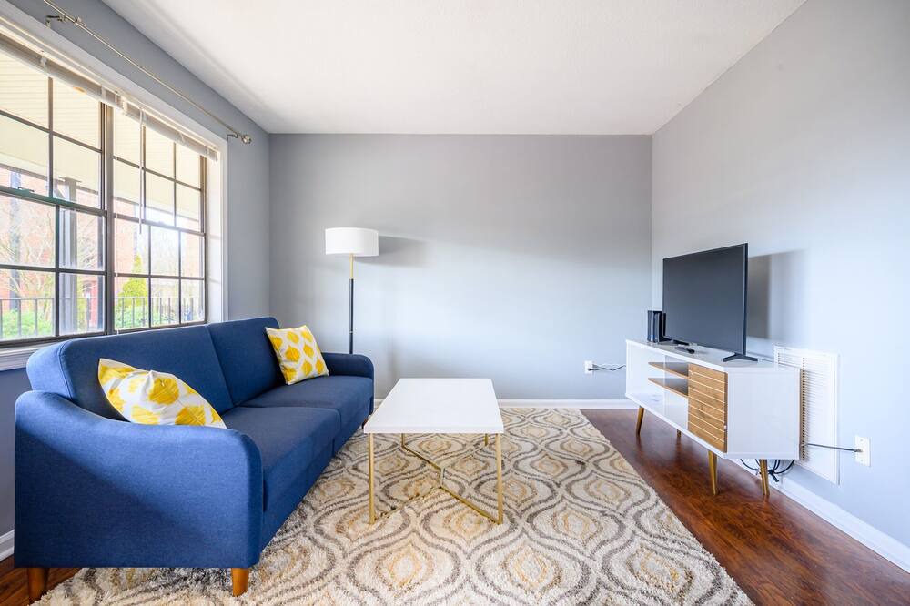 Photo of Bedroom in Downtown