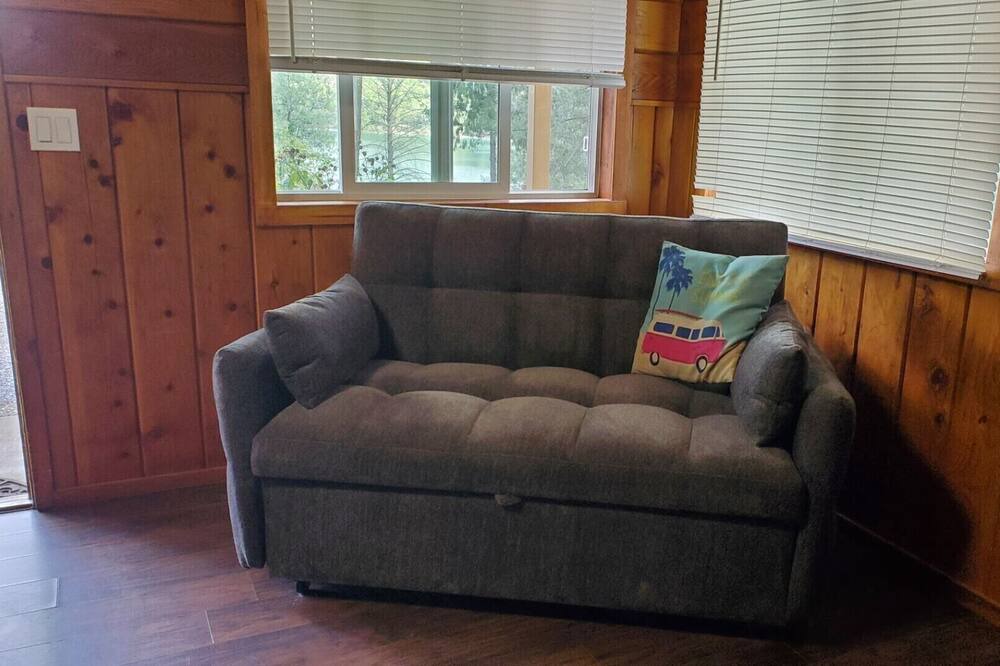 Photo of Livingroom in Cedar Ridge