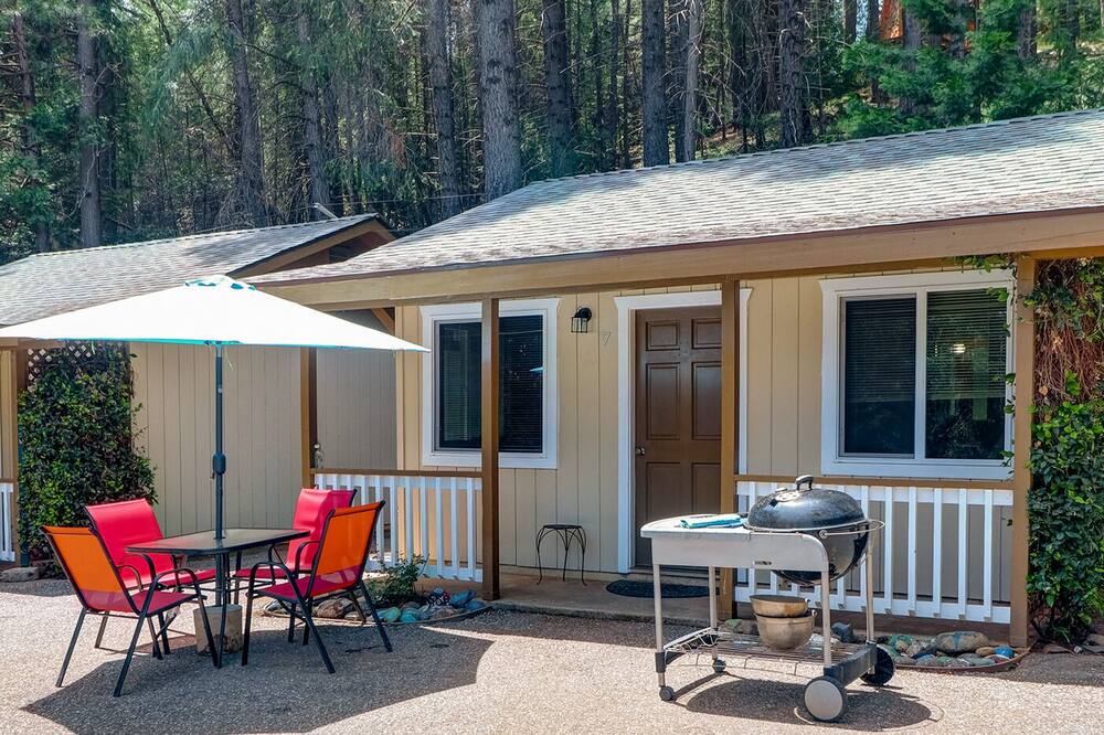 Photo of Outdoor in Cedar Ridge
