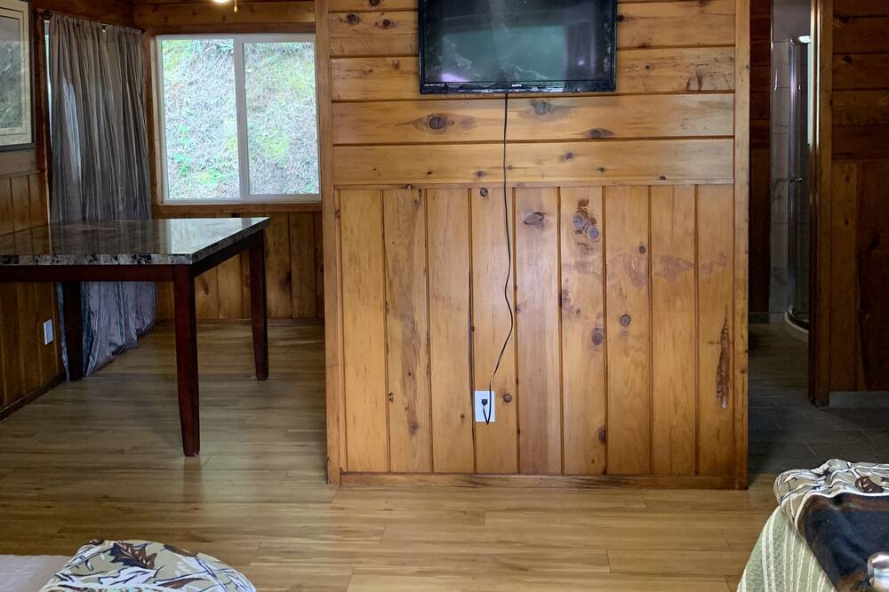 Photo of Bedroom in Chicago Park
