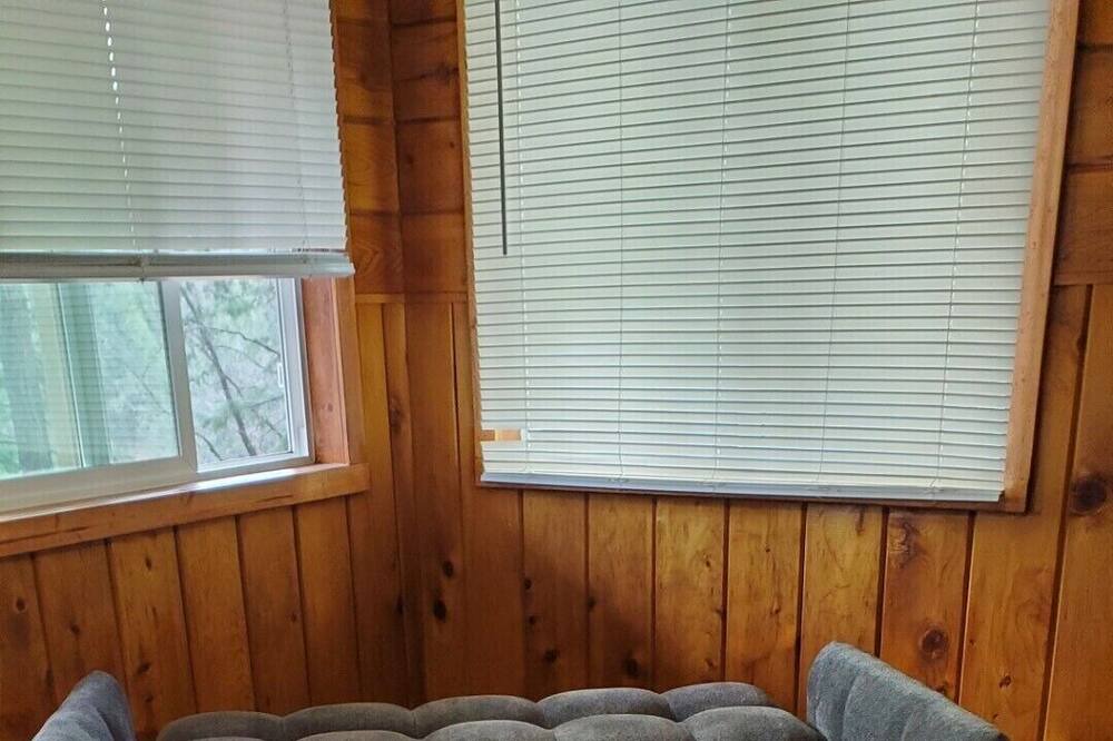 Photo of Bedroom in Cedar Ridge