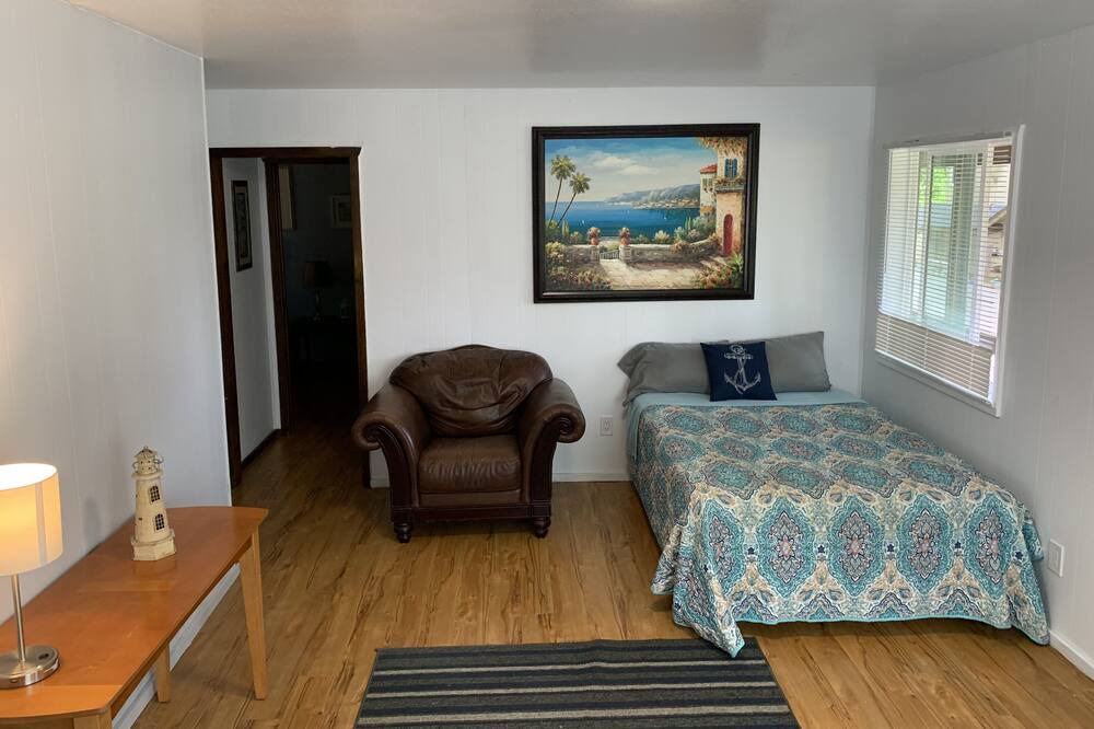 Photo of Bedroom in Cedar Ridge