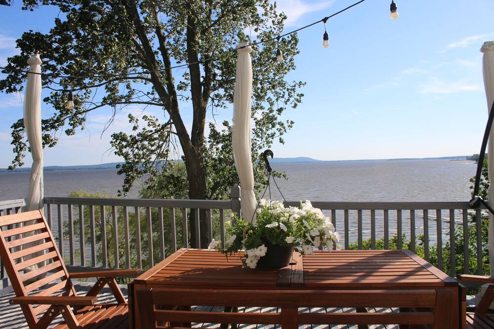 Photo of Patio Balcony in Saint-Placide