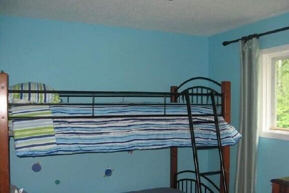 Photo of Bedroom in Cayamant