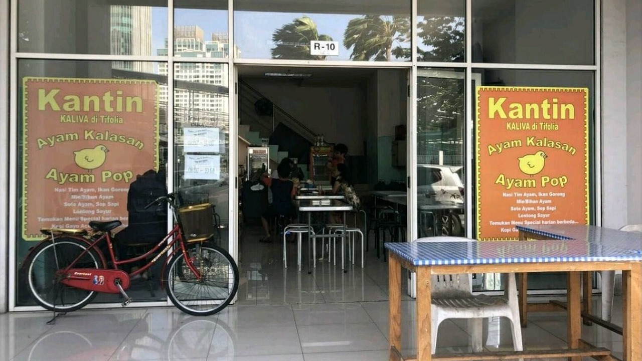Photo of Patio Balcony in Kelapa Gading Timur
