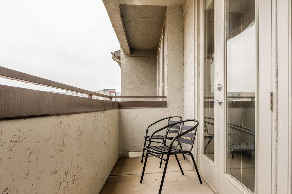 Photo of Patio Balcony in Fort Worth Cultural District