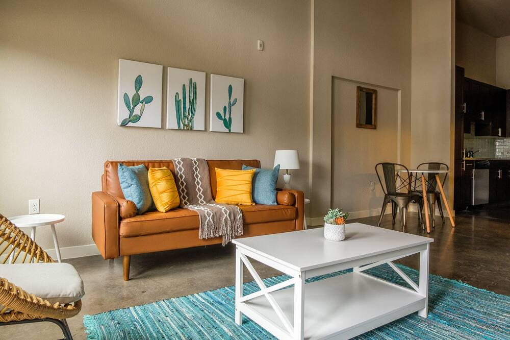 Photo of Livingroom in Fort Worth Cultural District