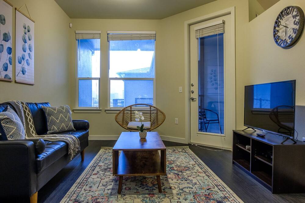 Photo of Livingroom in Fort Worth Cultural District