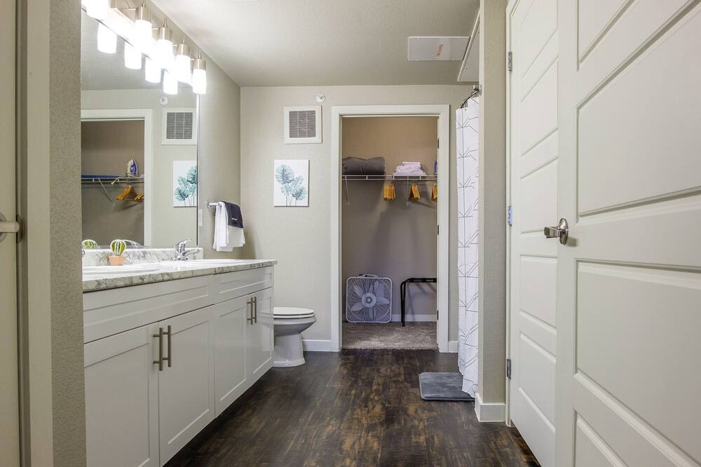 Photo of Bathroom in Fort Worth Cultural District