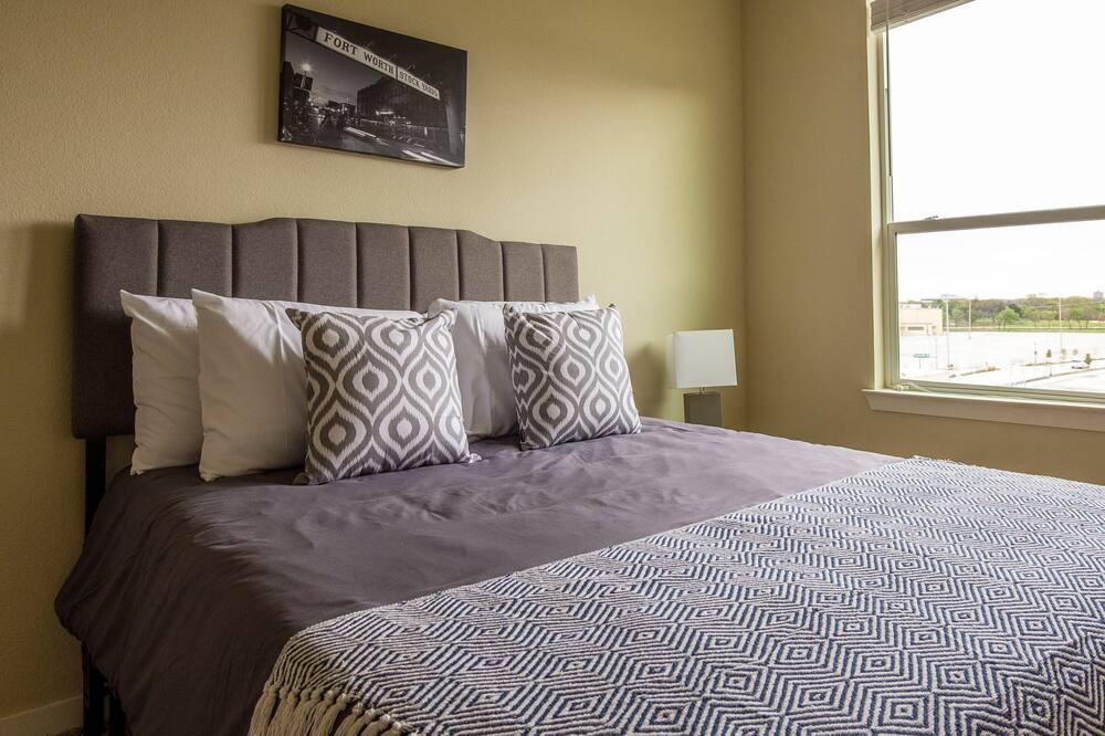 Photo of Bedroom in Fort Worth Cultural District
