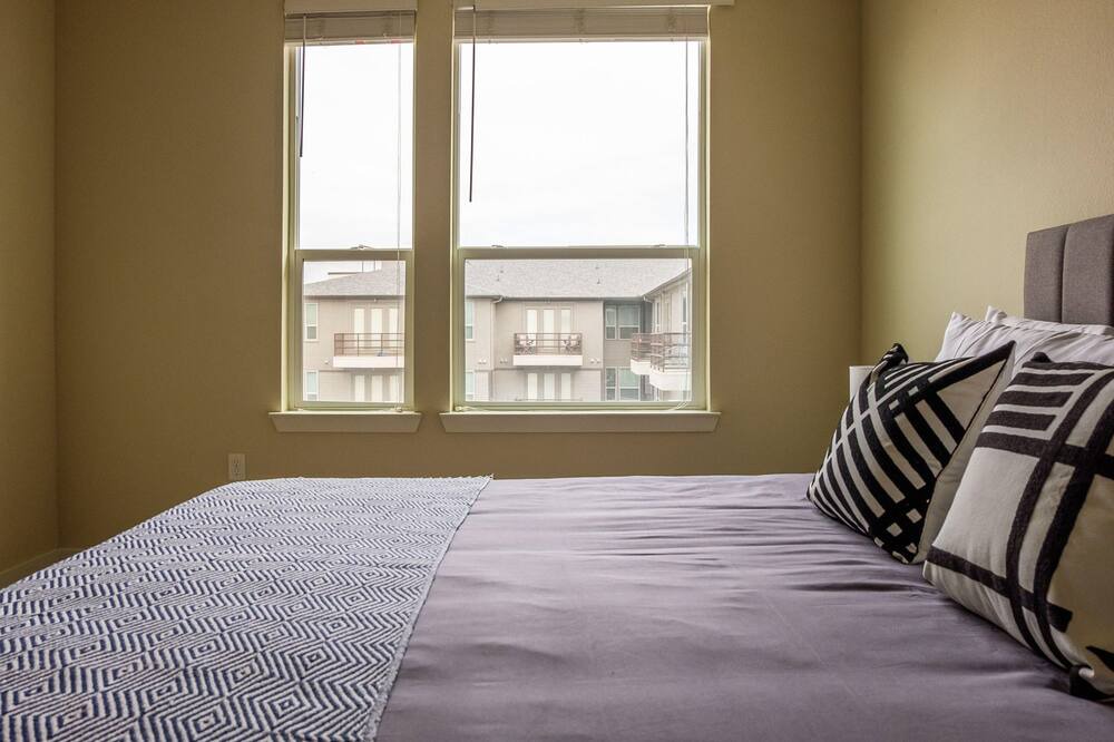 Photo of Bedroom in Fort Worth Cultural District
