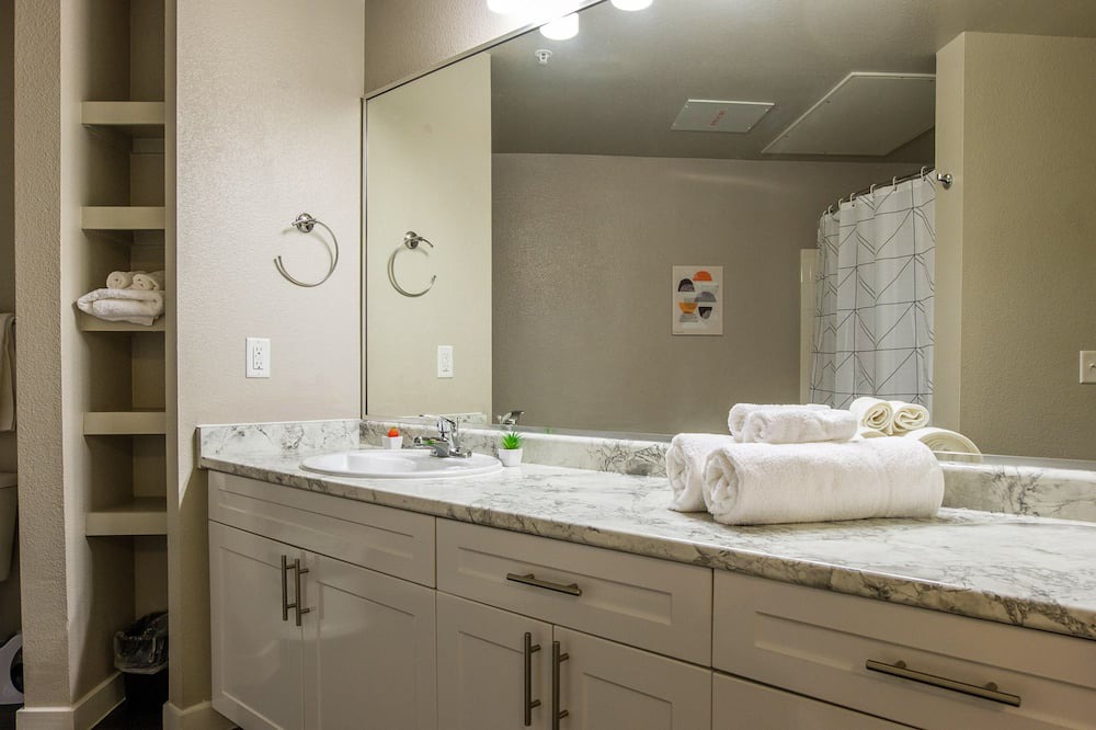 Photo of Bathroom in Fort Worth Cultural District