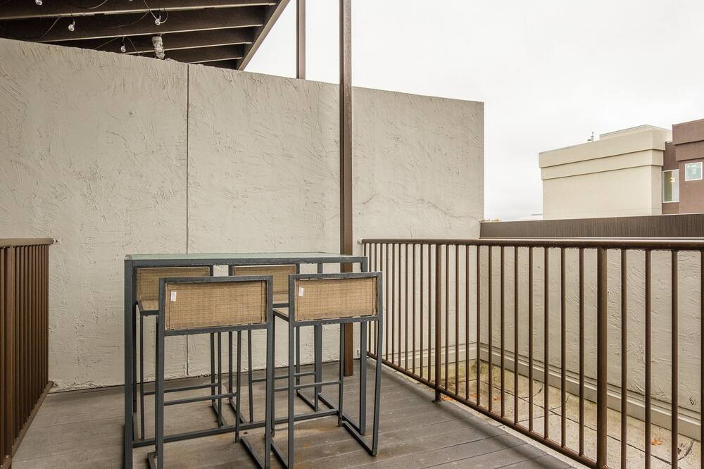 Photo of Patio Balcony in Fort Worth Cultural District