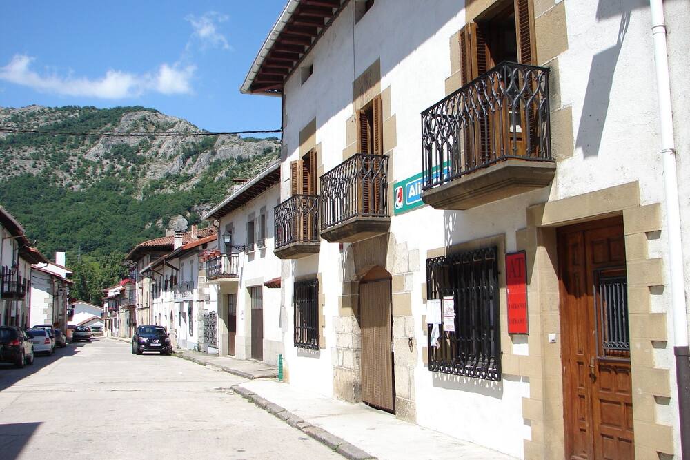 Photo of Outdoor in Uharte-Arakil