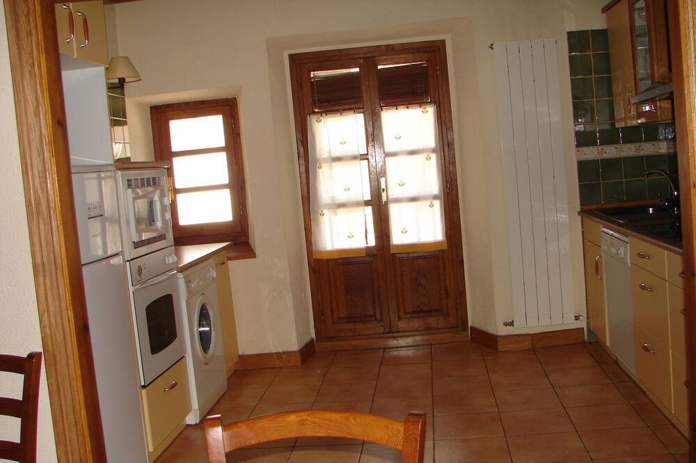 Photo of Kitchen in Uharte-Arakil