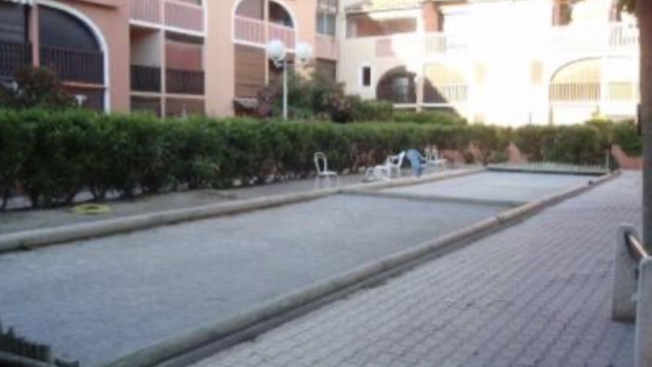 Photo of Others in Les Arenes