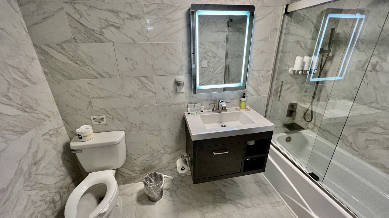 Photo of Bathroom in Hendersonville