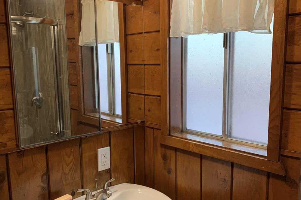 Photo of Bathroom in Chicago Park