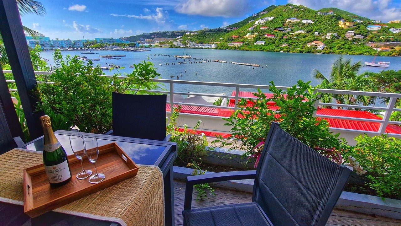 Photo of Others in Oyster Pond