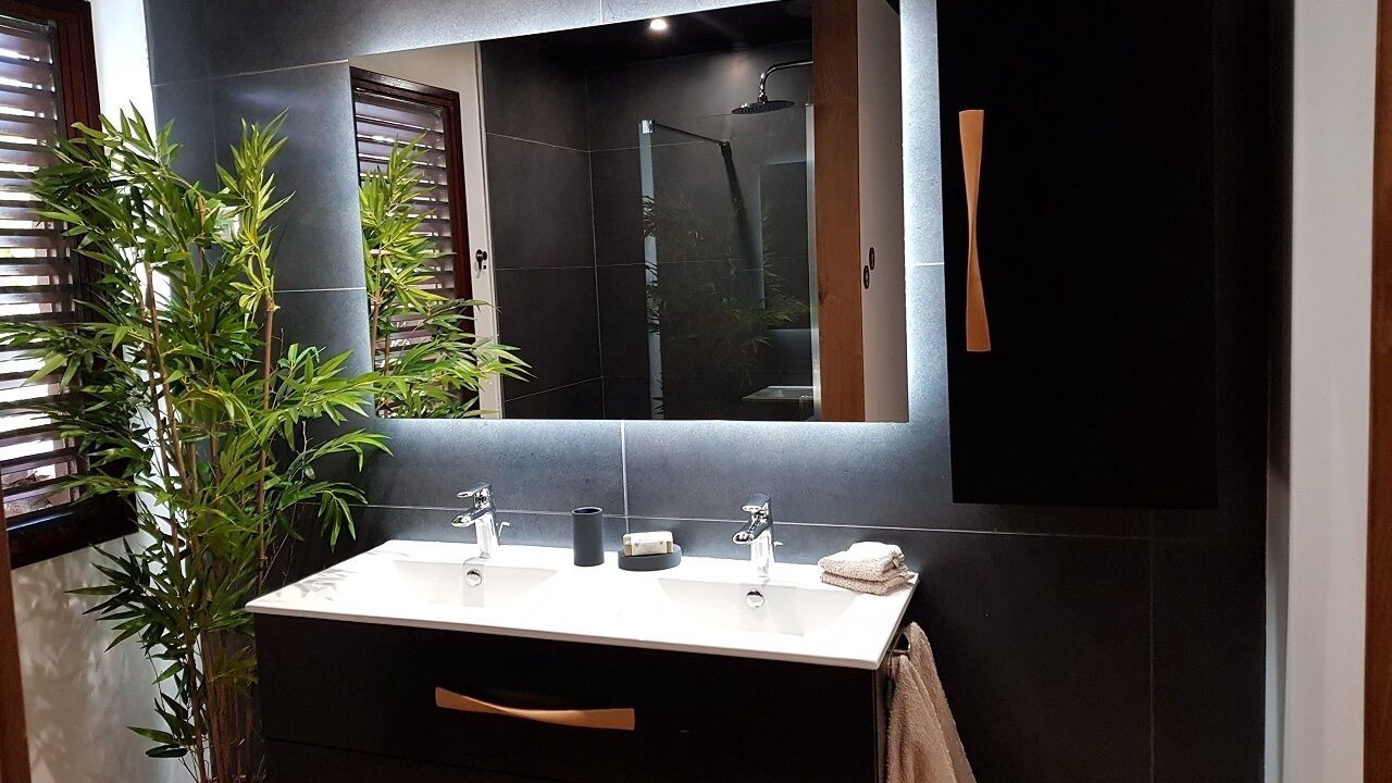 Photo of Bathroom in Oyster Pond