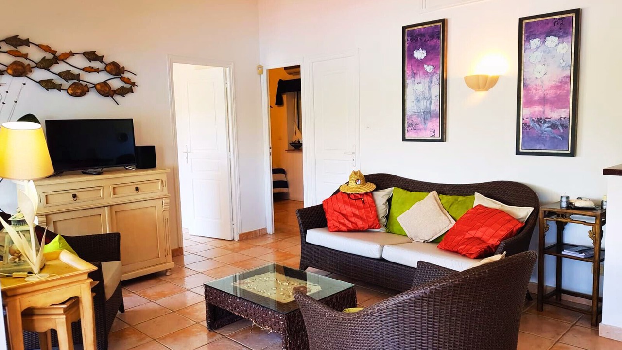 Photo of Others in Oyster Pond