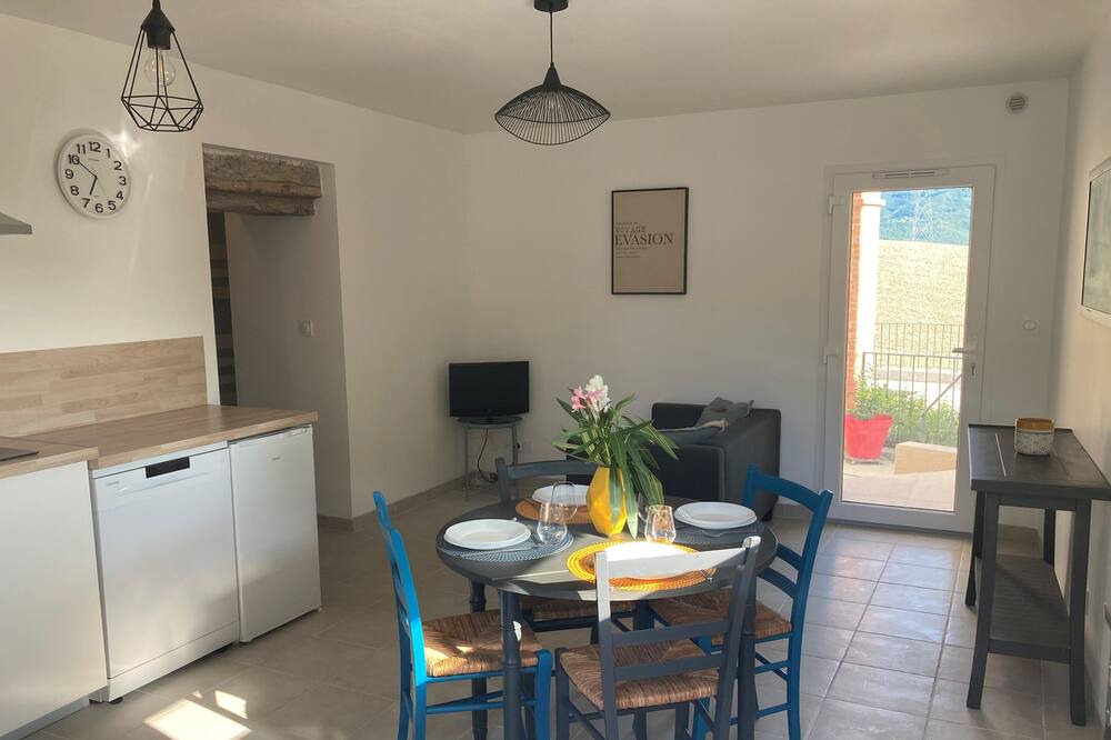 Photo of Kitchen in Mirabel-et-Blacons