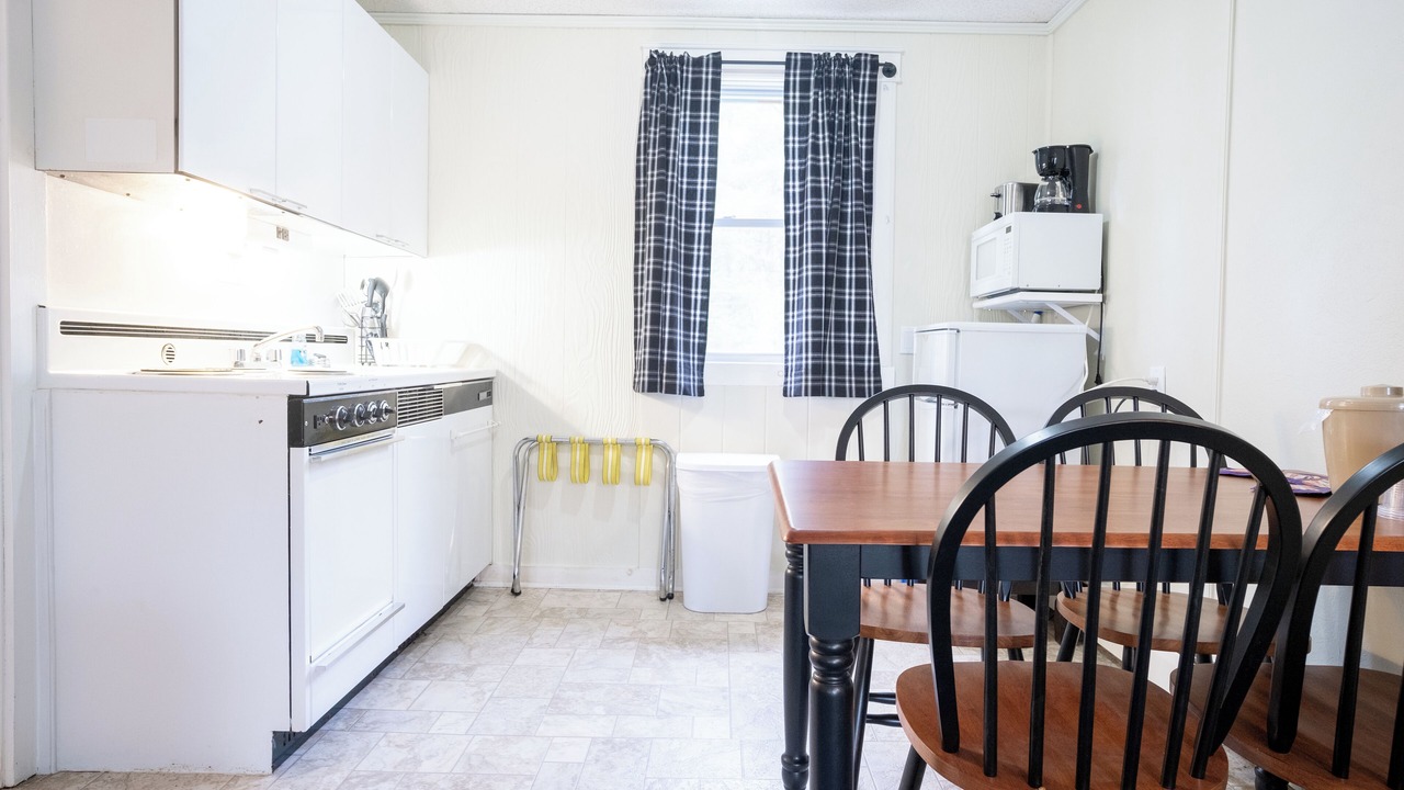 Photo of Bedroom in Salsbury Cove