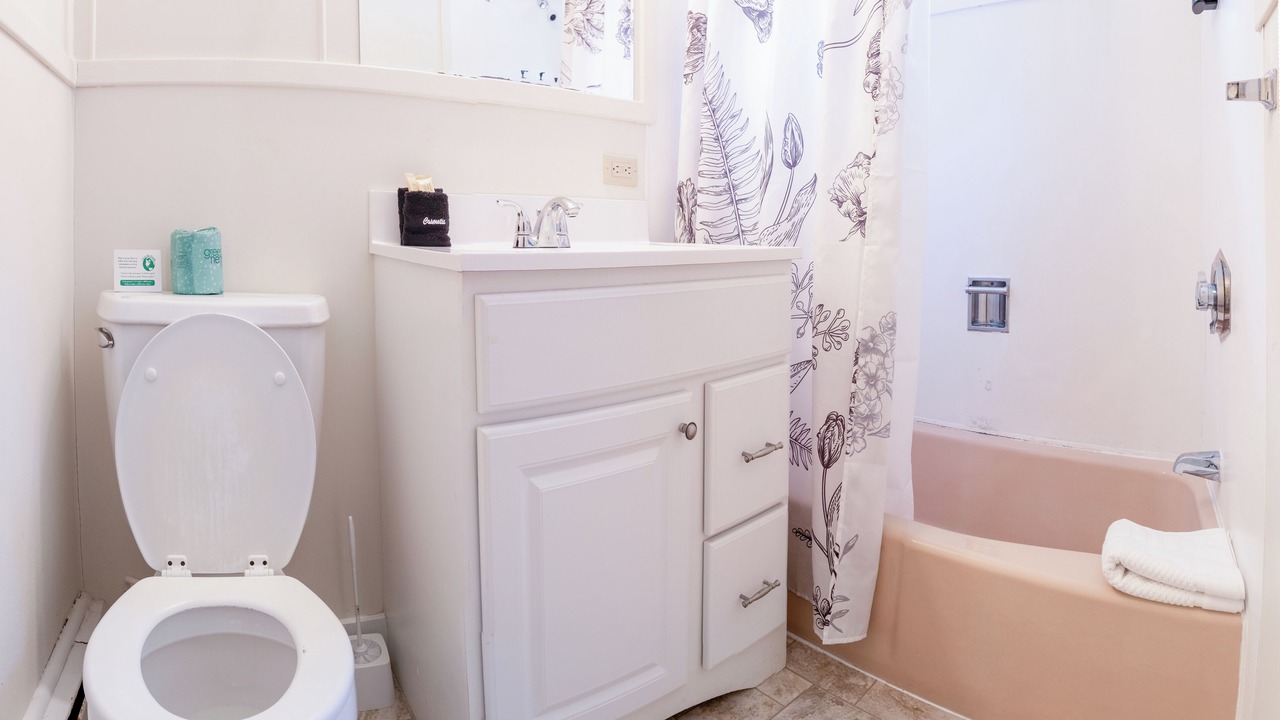 Photo of Bathroom in Salsbury Cove